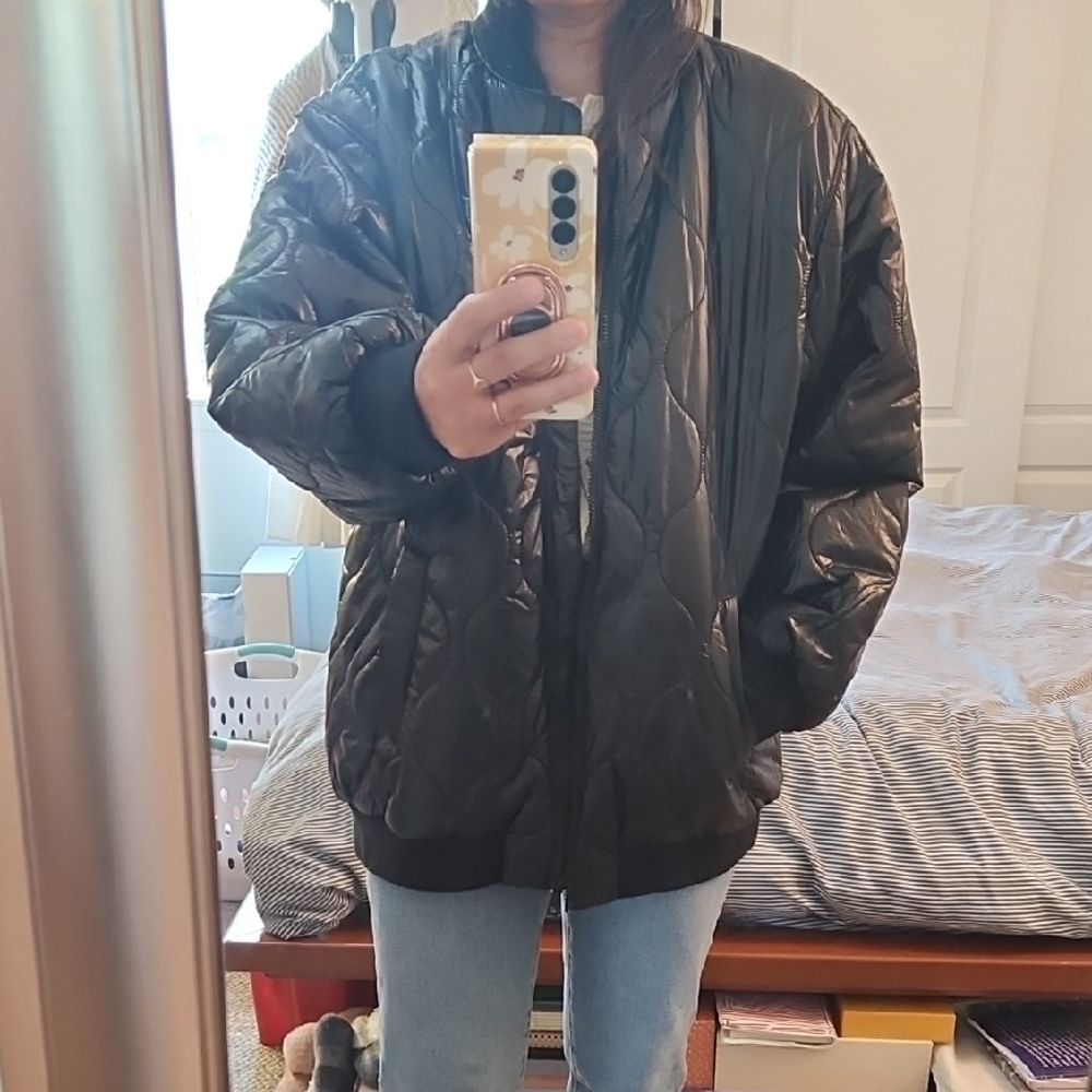 H&M Women's Black Quilted Jacket